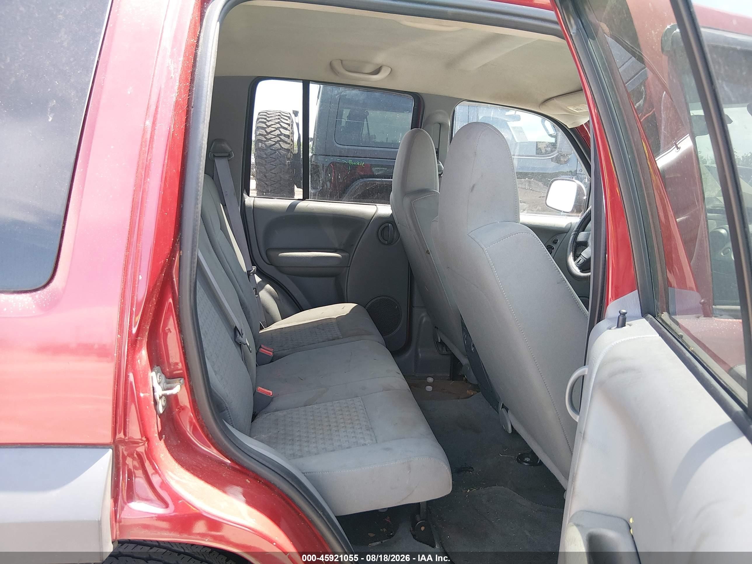 2006 Jeep Liberty Sport Red vin: 1J4GL48K56W253544