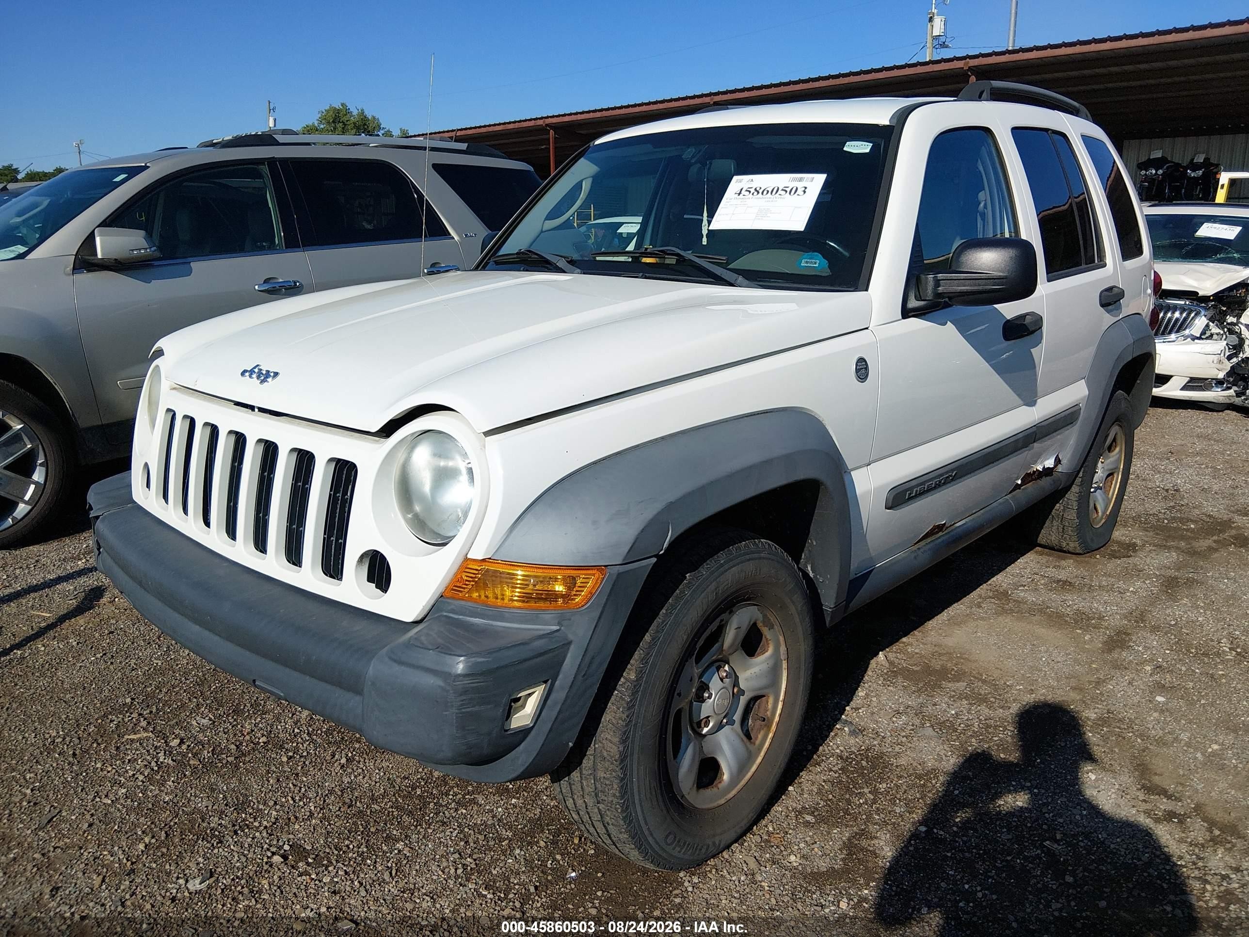 2007 Jeep Liberty Sport Белый vin: 1J4GL48K57W520831
