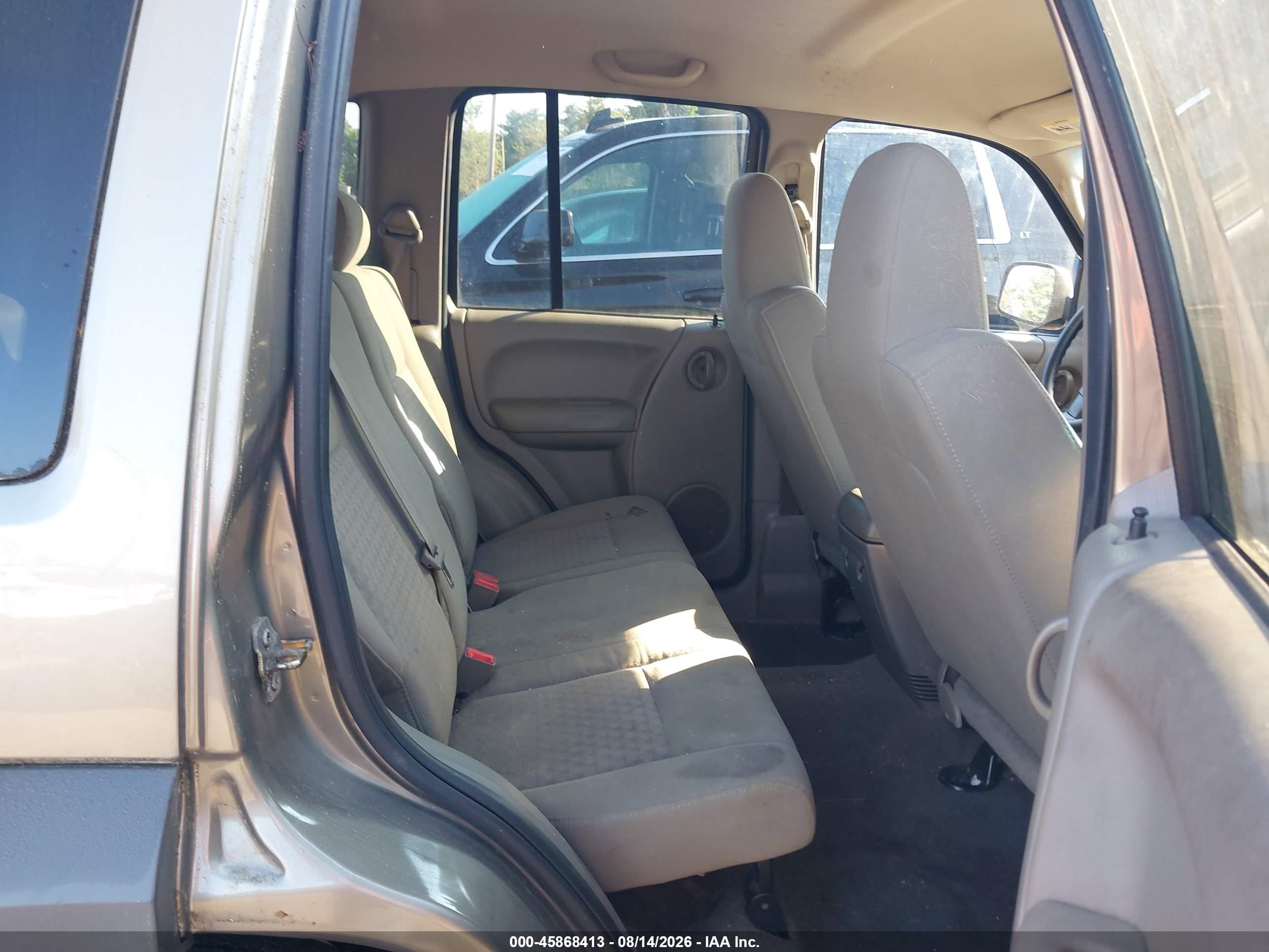 2007 Jeep Liberty Sport Gray vin: 1J4GL48K57W704876