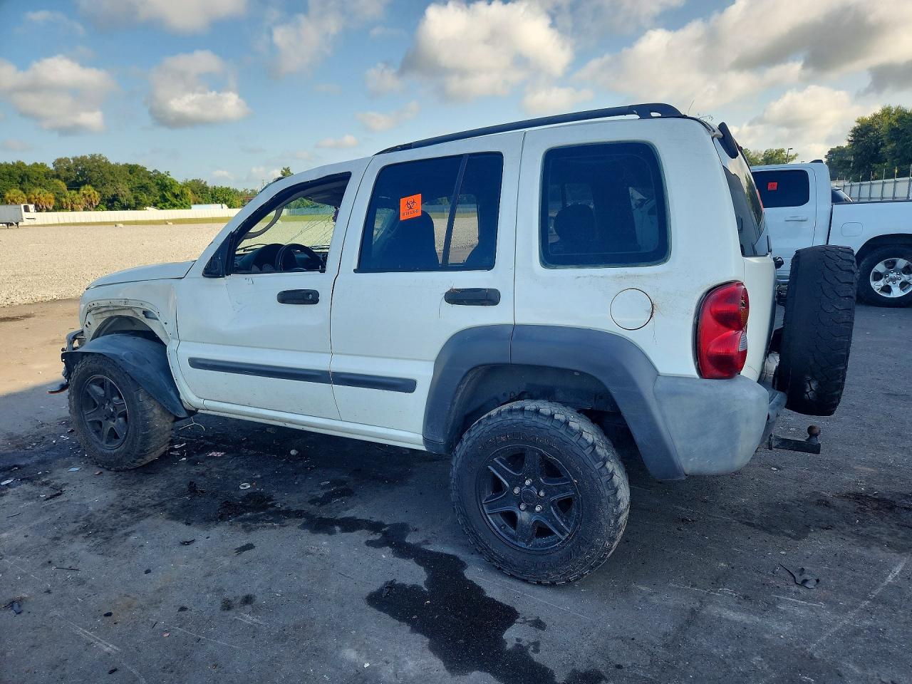 2003 Jeep Liberty Sport Белый vin: 1J4GL48K63W723303