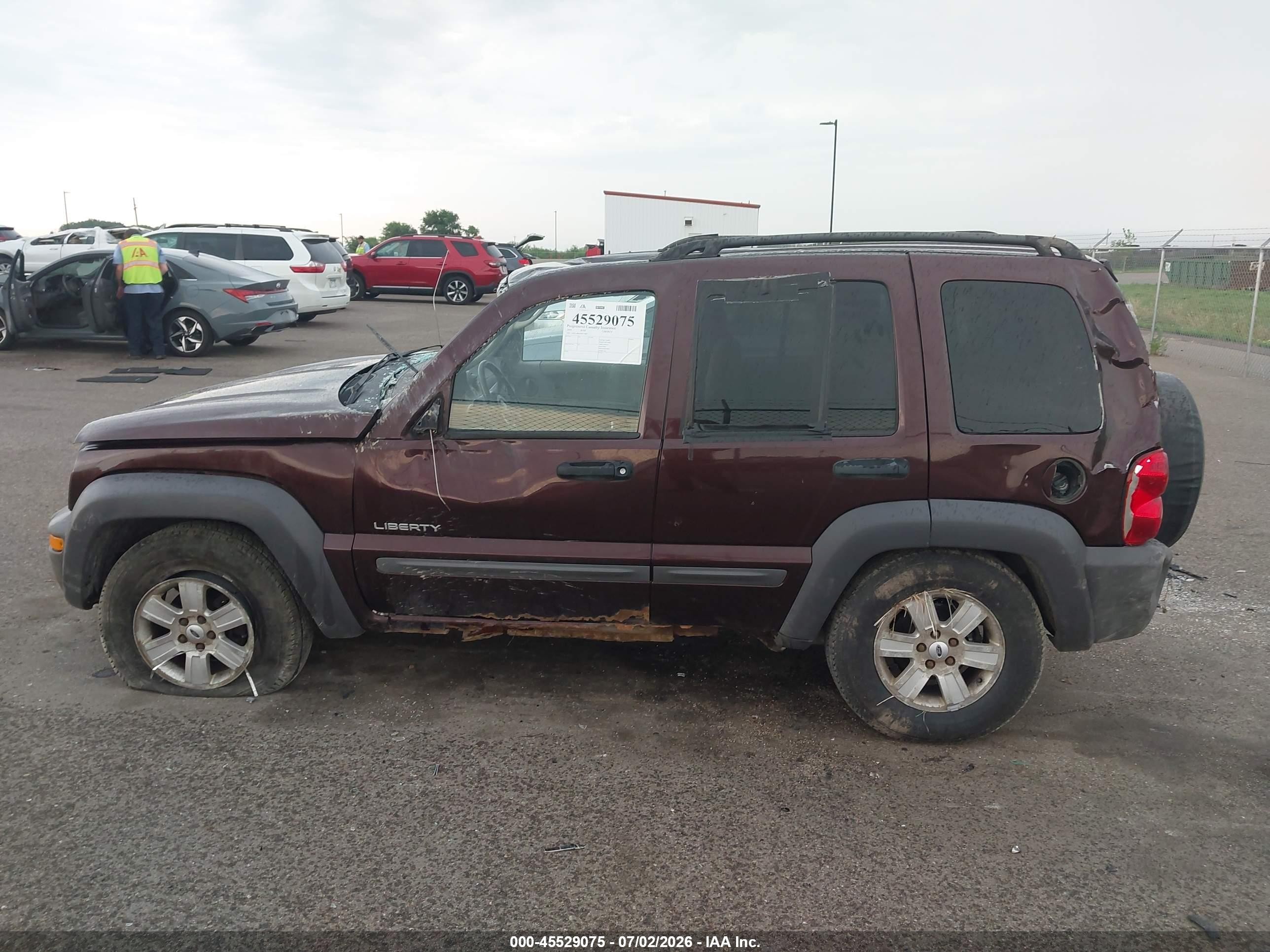 2004 Jeep Liberty Sport Burgundy vin: 1J4GL48K64W135807