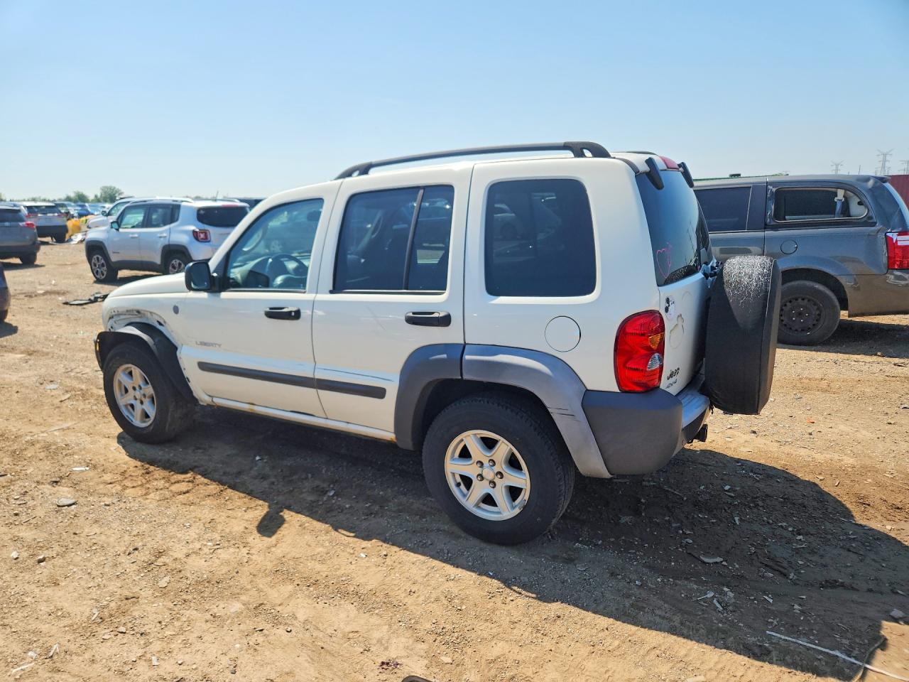 2004 Jeep Liberty Sport White vin: 1J4GL48K64W286193