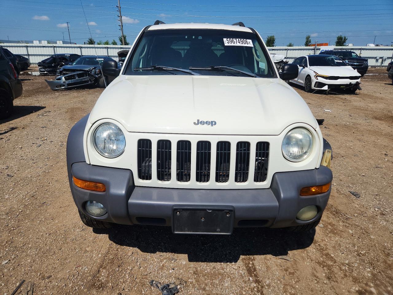 2004 Jeep Liberty Sport White vin: 1J4GL48K64W286193