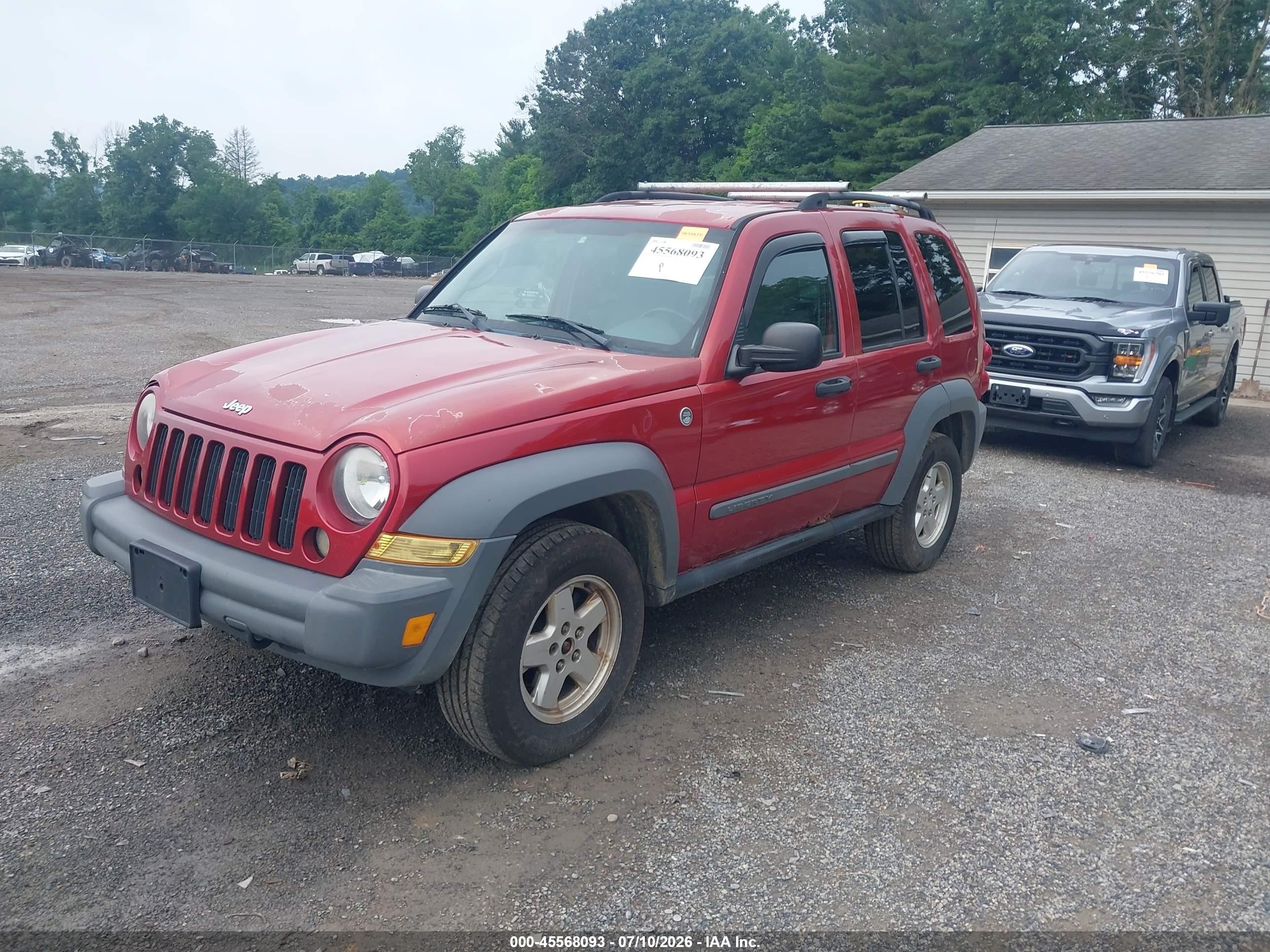 2005 Jeep Liberty Sport Red vin: 1J4GL48K65W677362