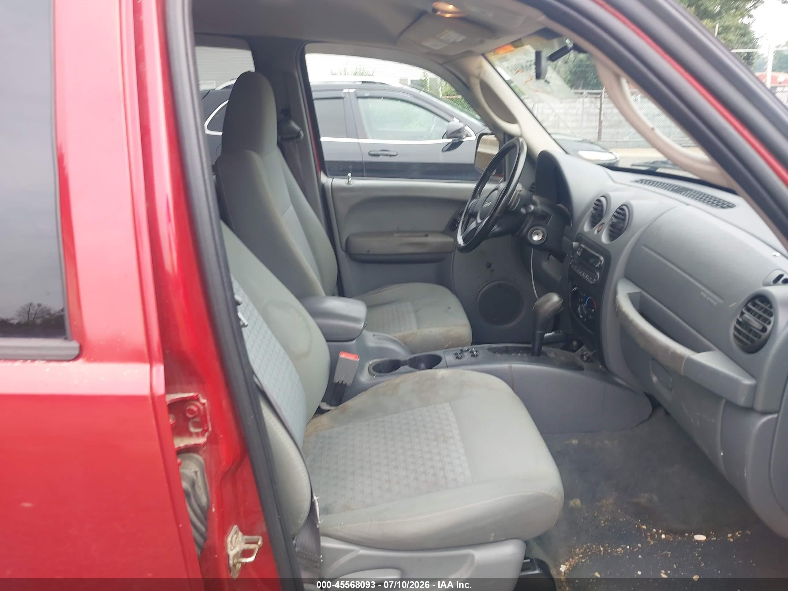 2005 Jeep Liberty Sport Red vin: 1J4GL48K65W677362