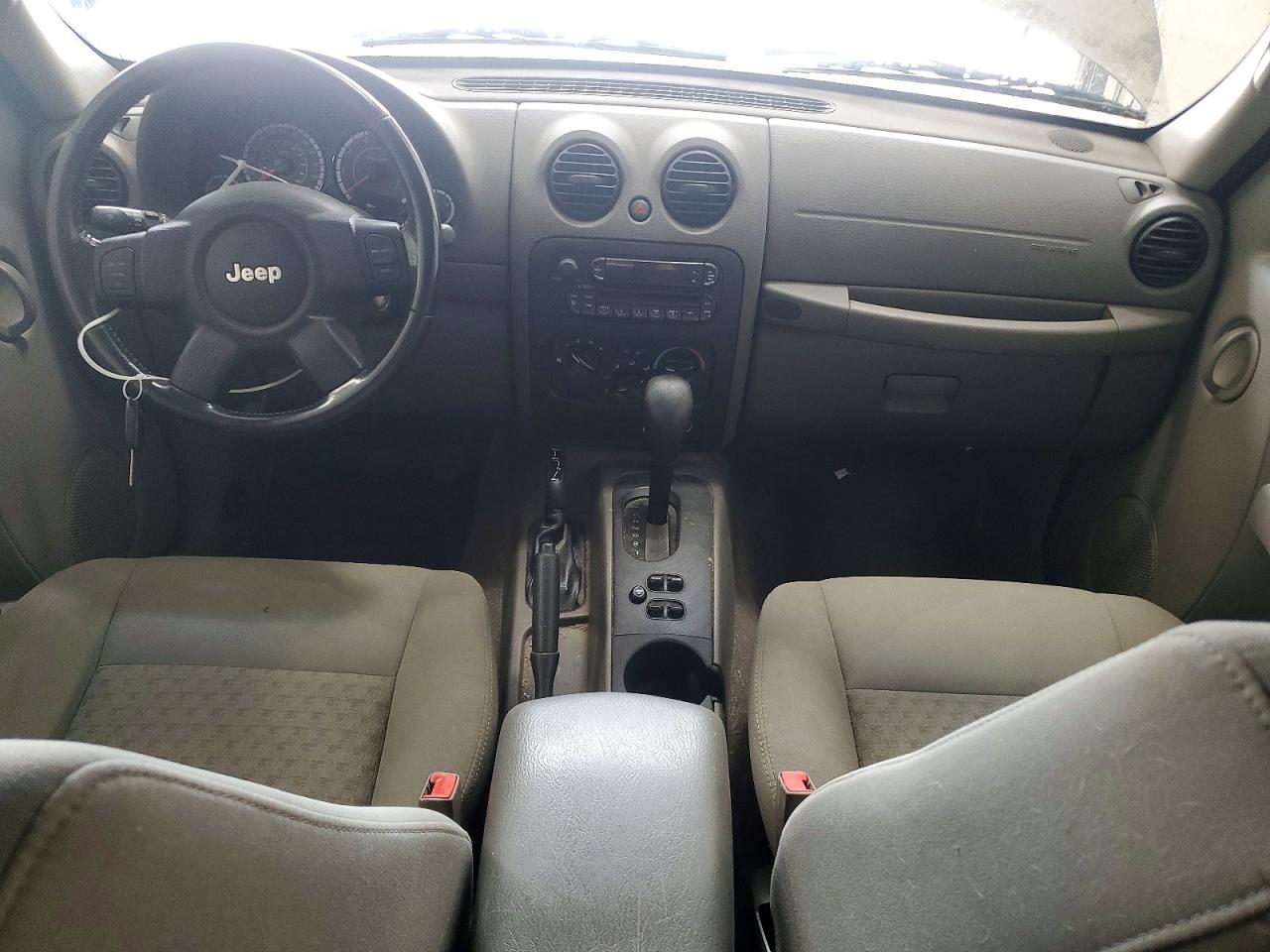 2005 Jeep Liberty Sport Tan vin: 1J4GL48K65W715365