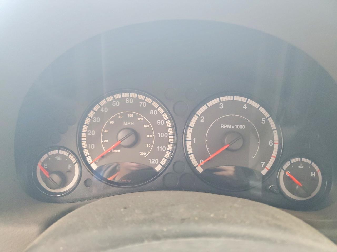 2005 Jeep Liberty Sport Tan vin: 1J4GL48K65W715365