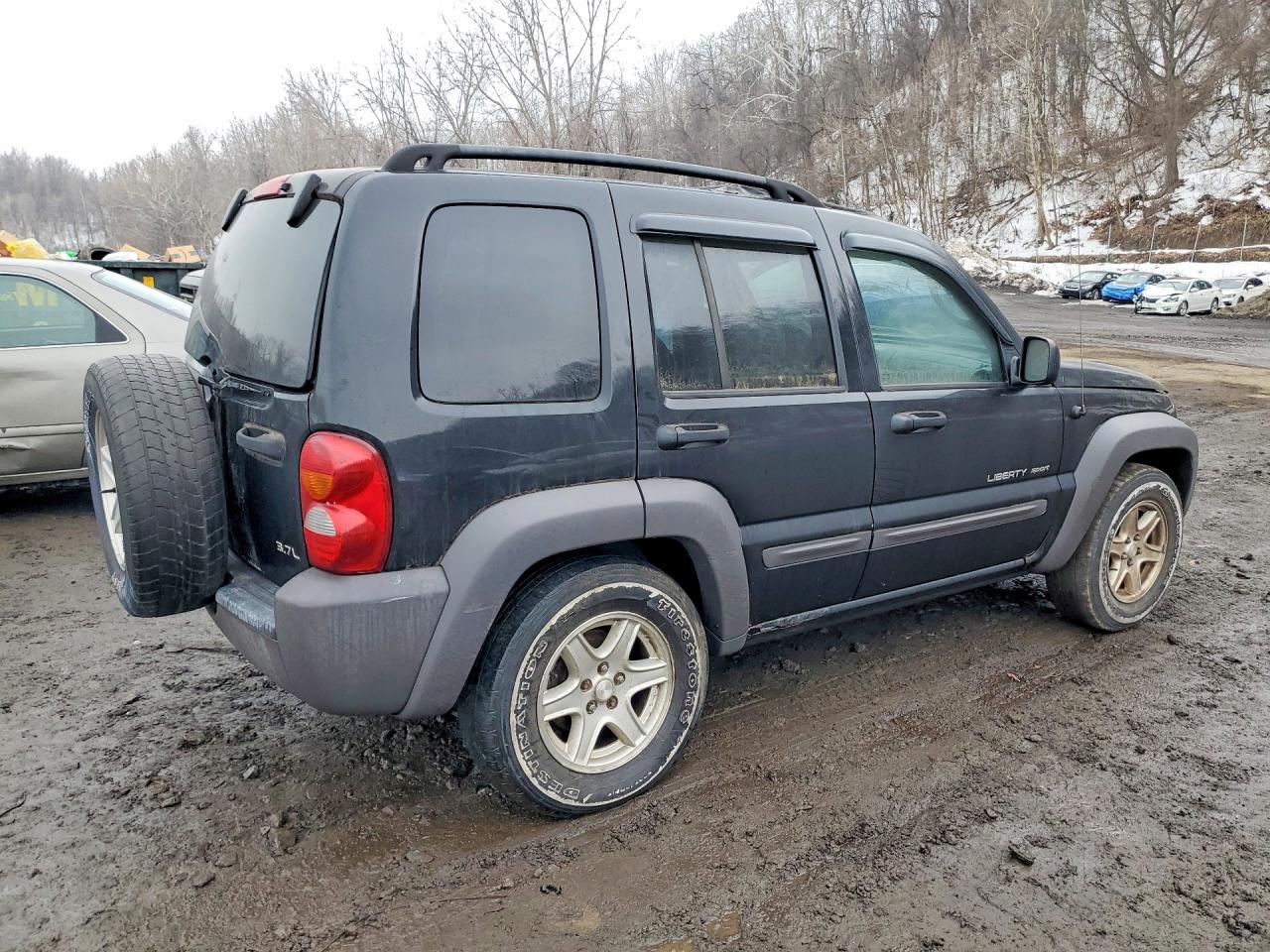 2003 Jeep Liberty Sport Черный vin: 1J4GL48K73W732396