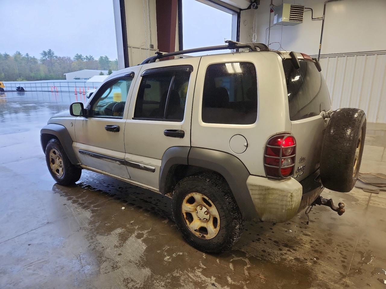 2007 Jeep Liberty Sport Silver vin: 1J4GL48K77W510432
