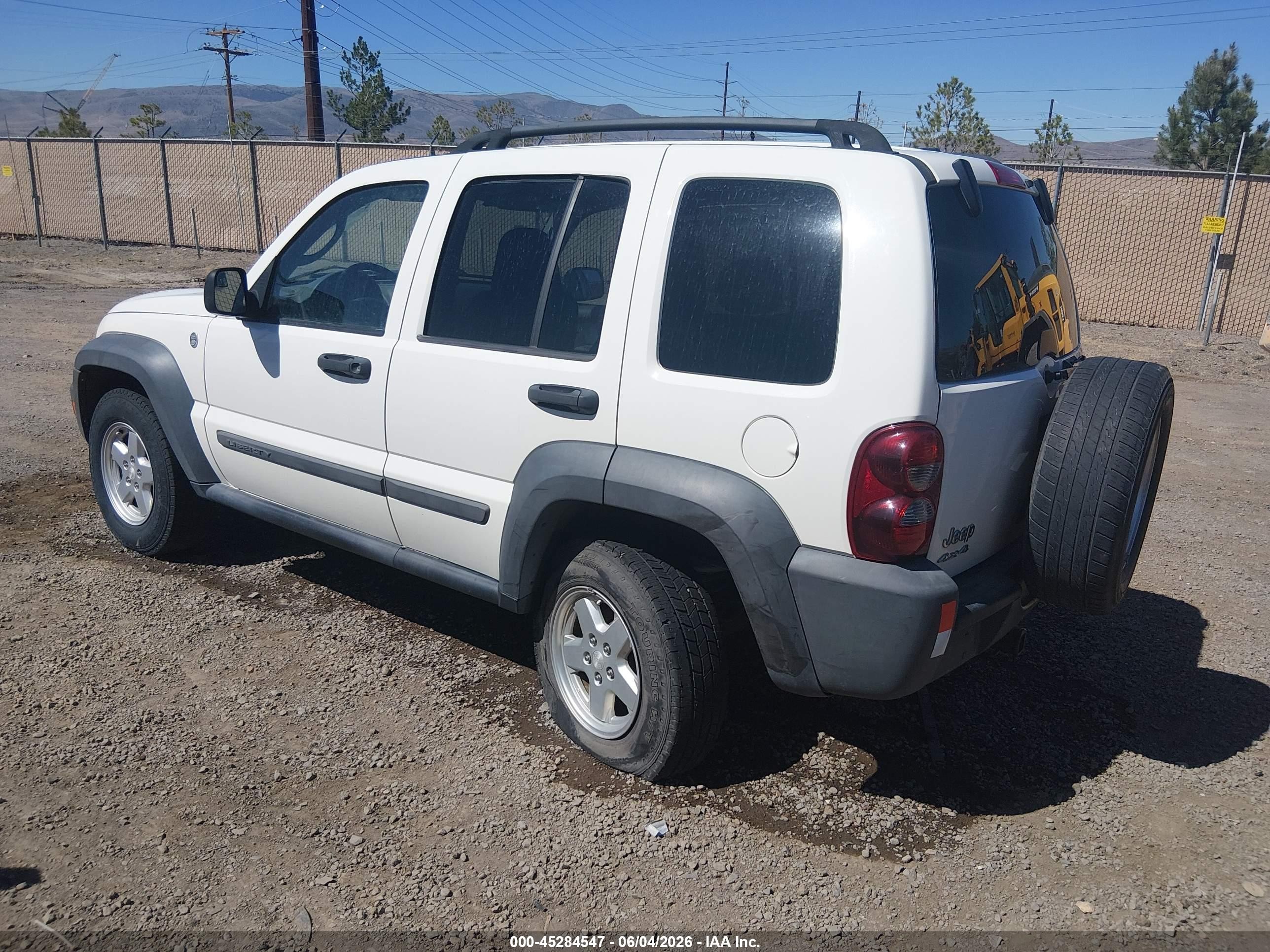 2007 Jeep Liberty Sport White vin: 1J4GL48K77W721260