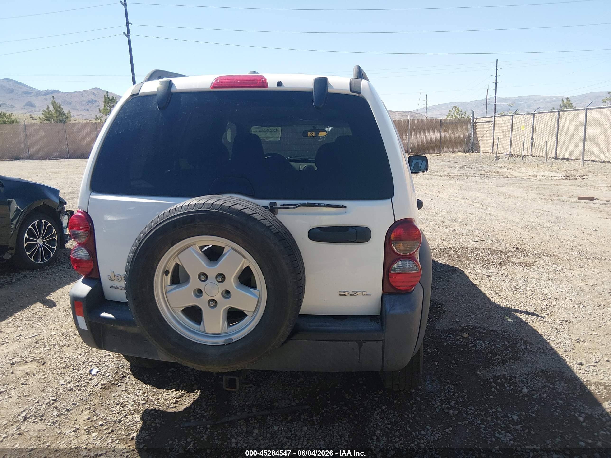 2007 Jeep Liberty Sport White vin: 1J4GL48K77W721260