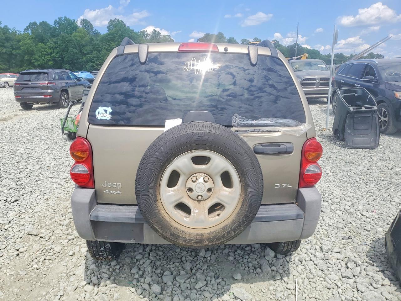 2004 Jeep Liberty Sport Золотой vin: 1J4GL48K84W257360