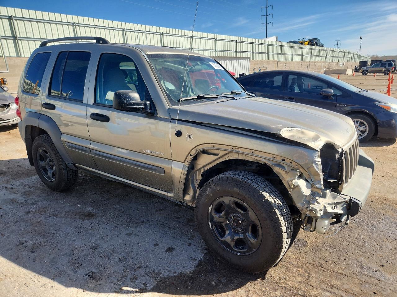 2004 Jeep Liberty Sport Gold vin: 1J4GL48K84W261649