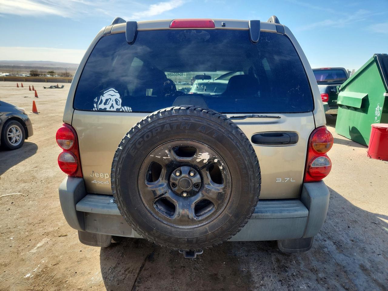 2004 Jeep Liberty Sport Gold vin: 1J4GL48K84W261649