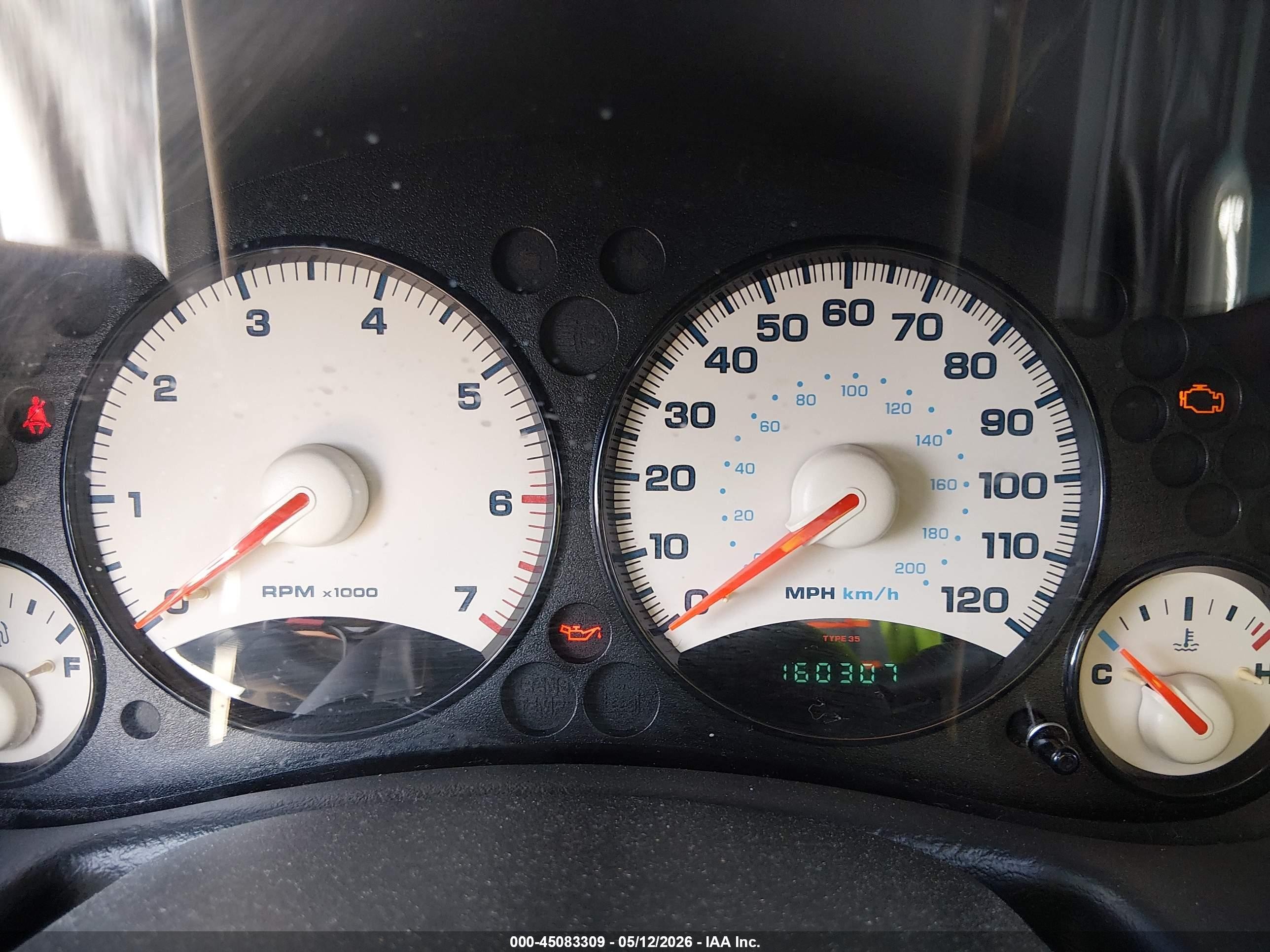 2004 Jeep Liberty Sport White vin: 1J4GL48K84W328363