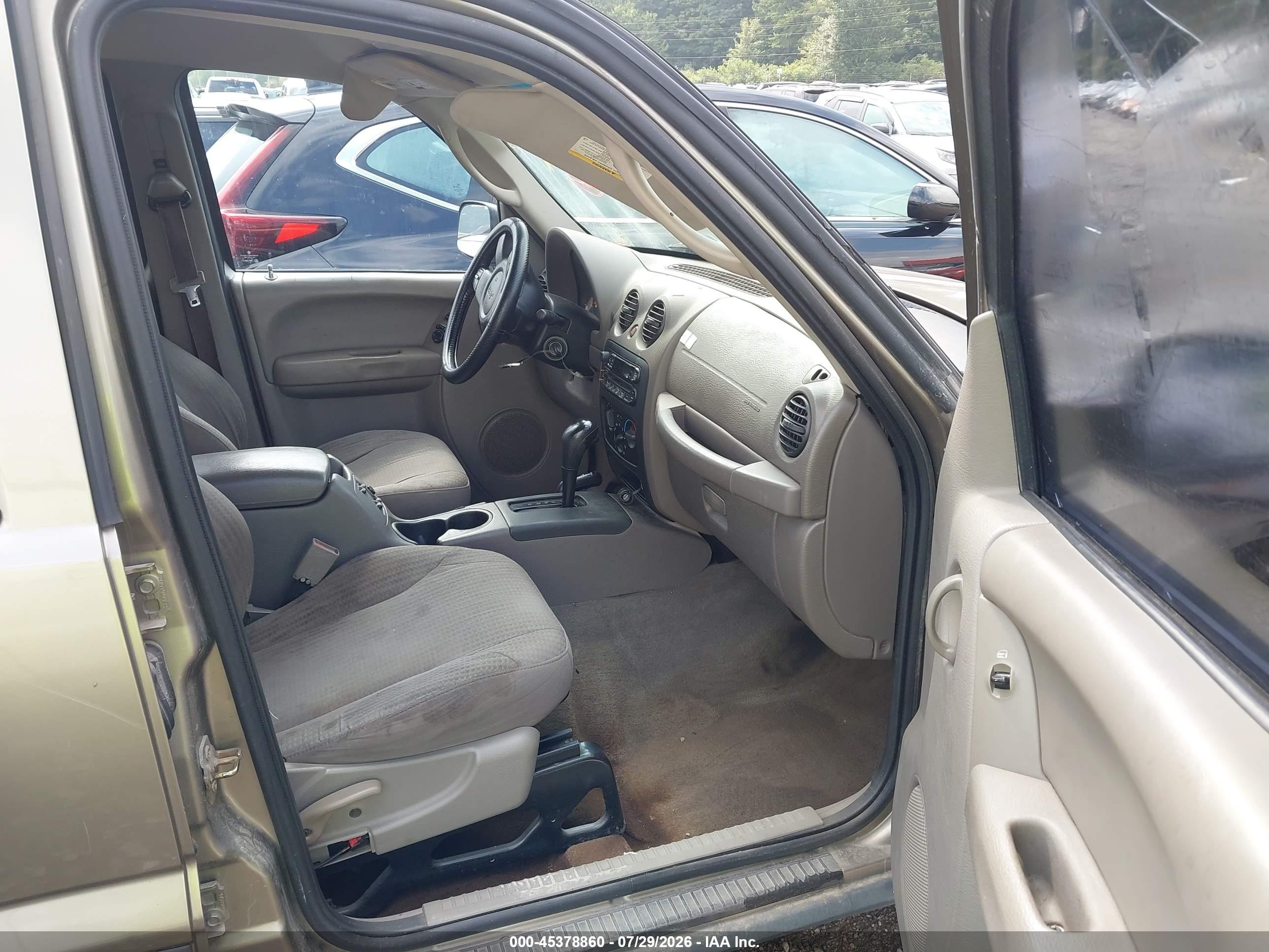 2004 Jeep Liberty Sport Gold vin: 1J4GL48K84W330324