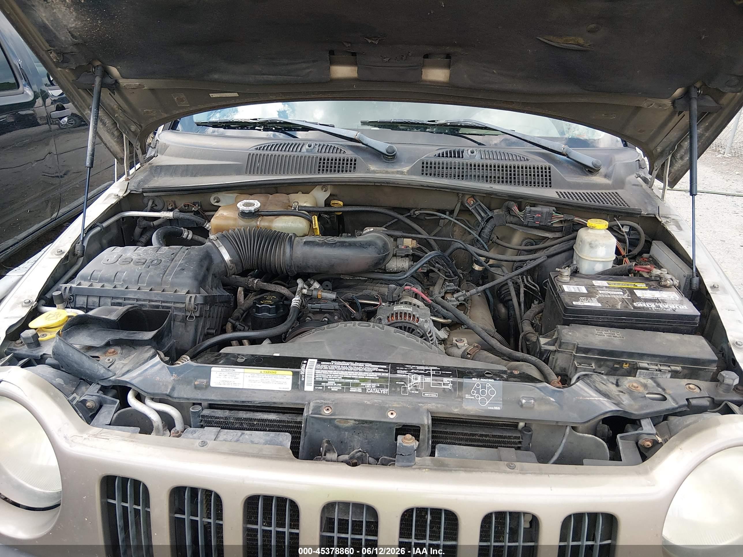 2004 Jeep Liberty Sport Gold vin: 1J4GL48K84W330324