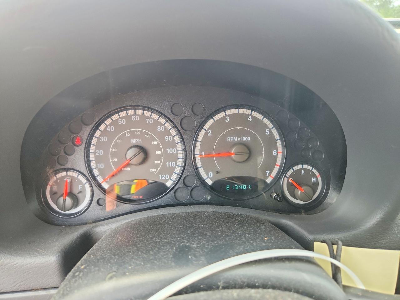 2005 Jeep Liberty Sport Red vin: 1J4GL48K85W572886