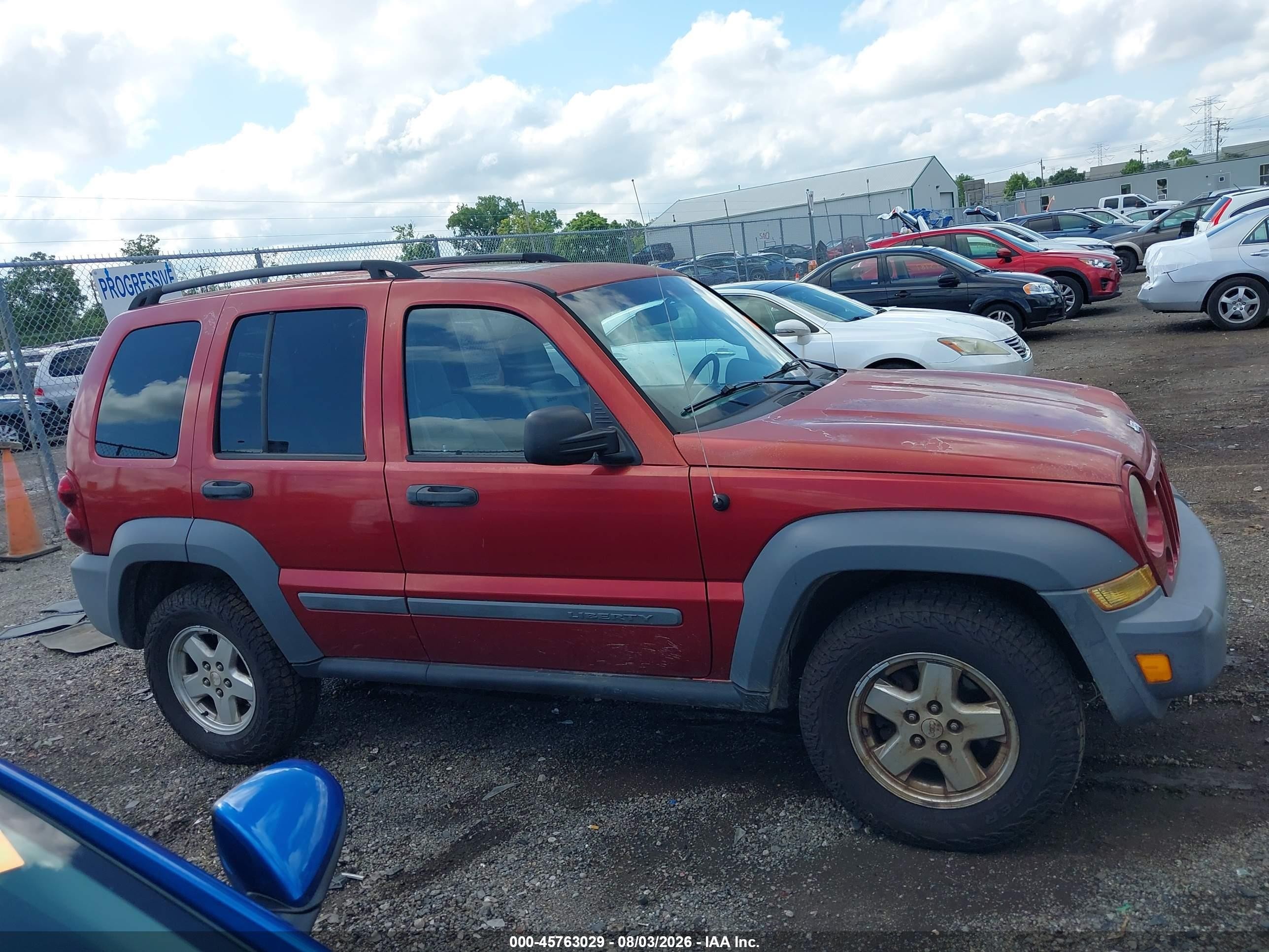 2005 Jeep Liberty Sport Red vin: 1J4GL48K85W644587