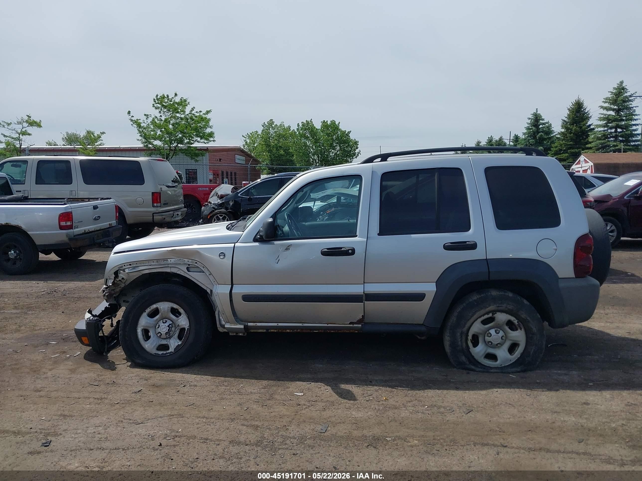 2006 Jeep Liberty Sport Silver vin: 1J4GL48K86W172070