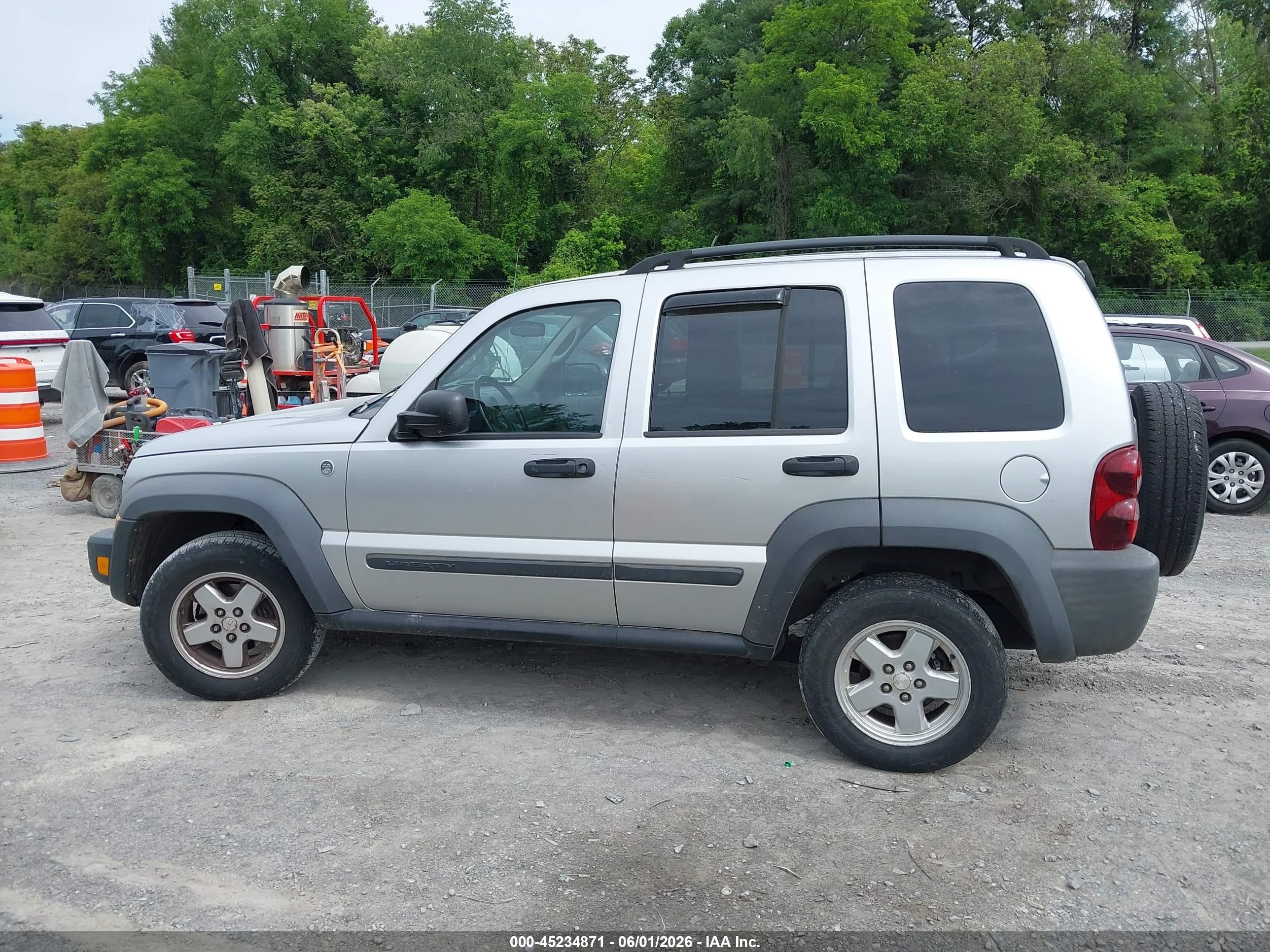 2007 Jeep Liberty Sport Silver vin: 1J4GL48K87W513632