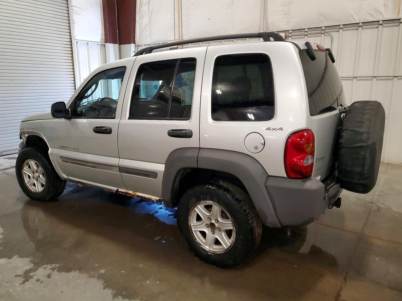 2002 Jeep Liberty Sport Silver vin: 1J4GL48K92W208830