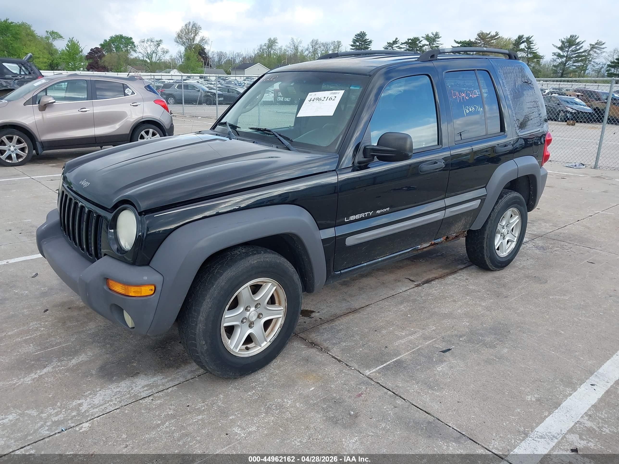 2003 Jeep Liberty Sport Черный vin: 1J4GL48K93W501595