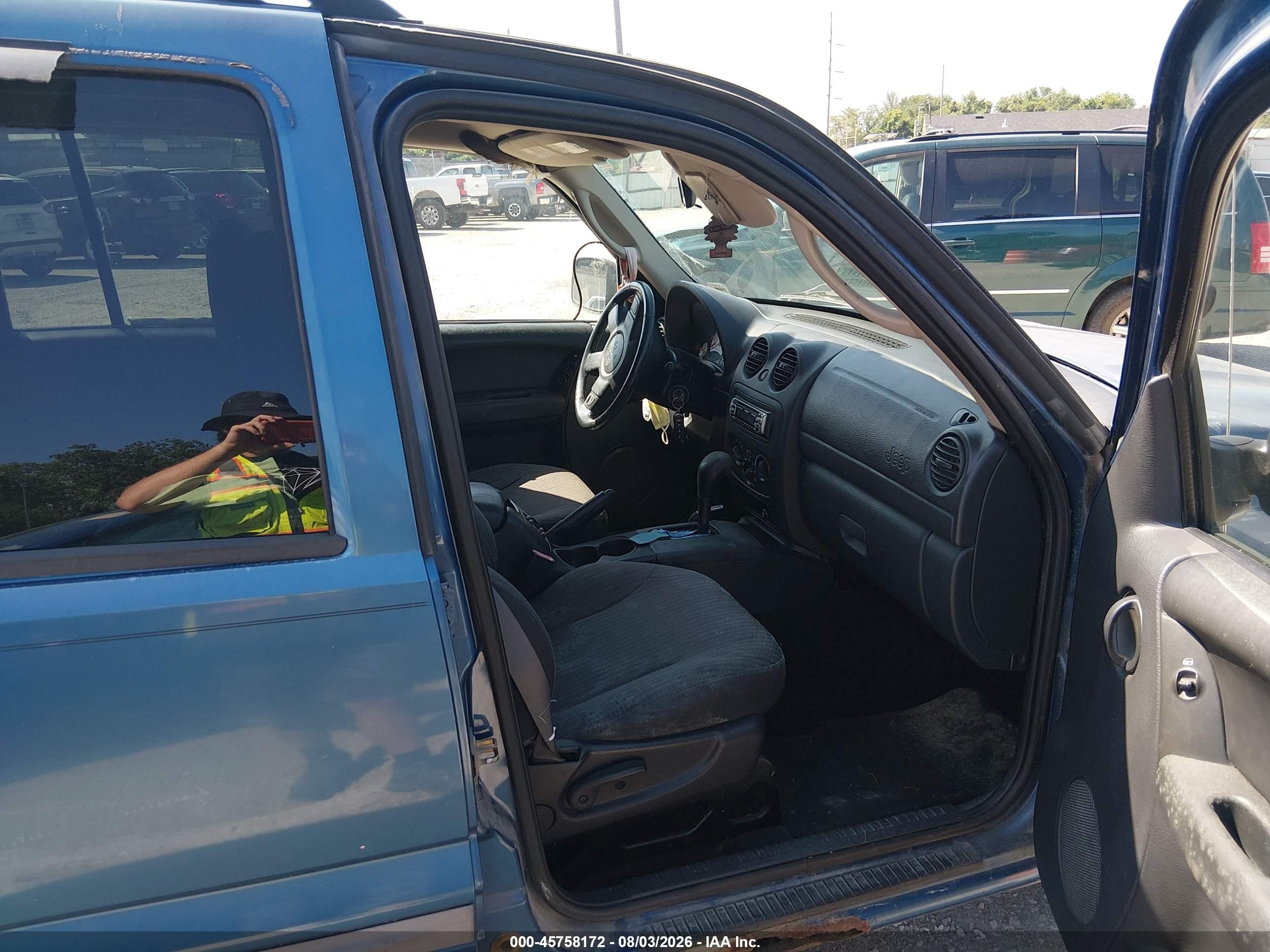 2003 Jeep Liberty Sport Blue vin: 1J4GL48K93W570223