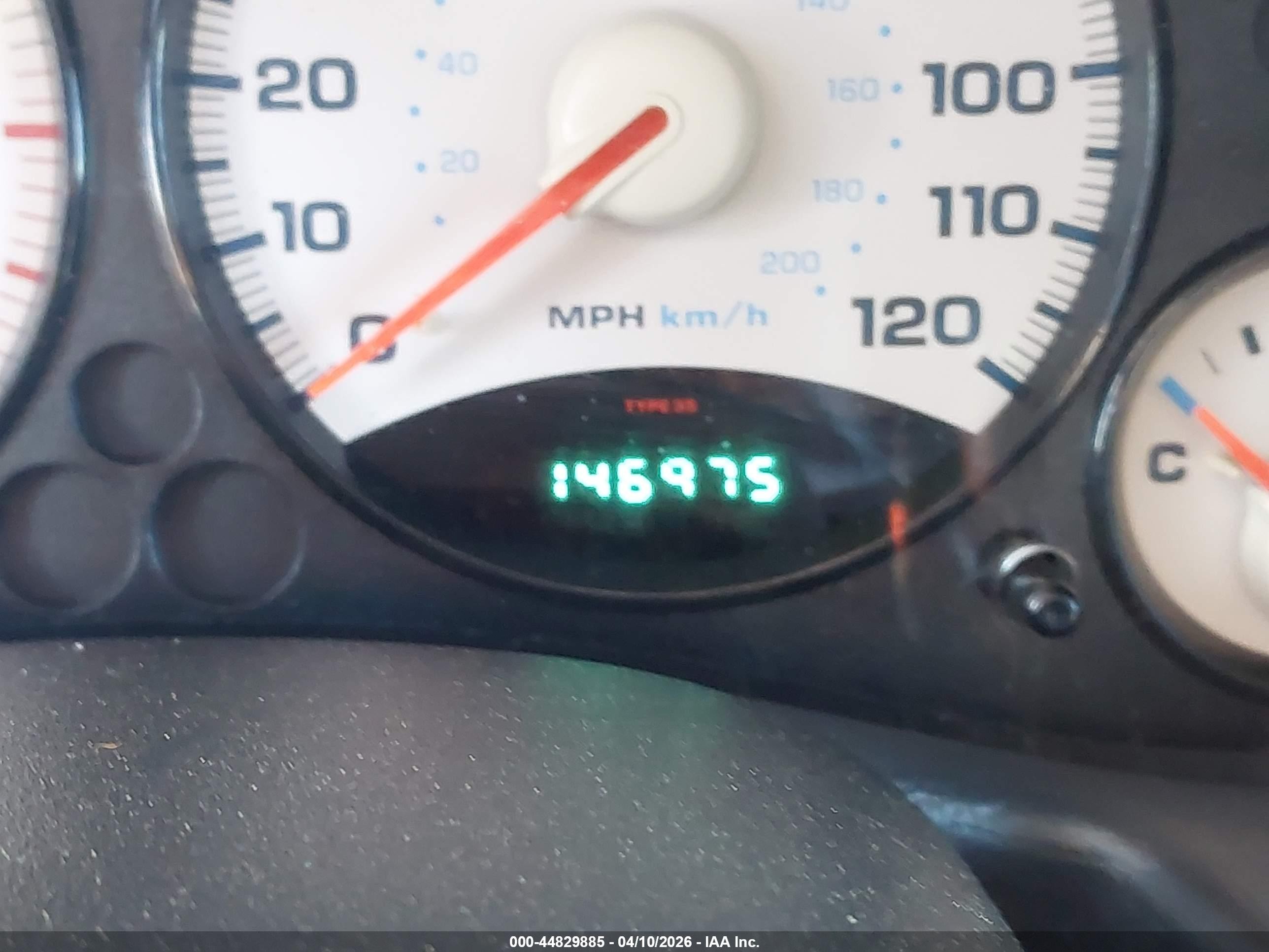 2004 Jeep Liberty Sport White vin: 1J4GL48K94W202402