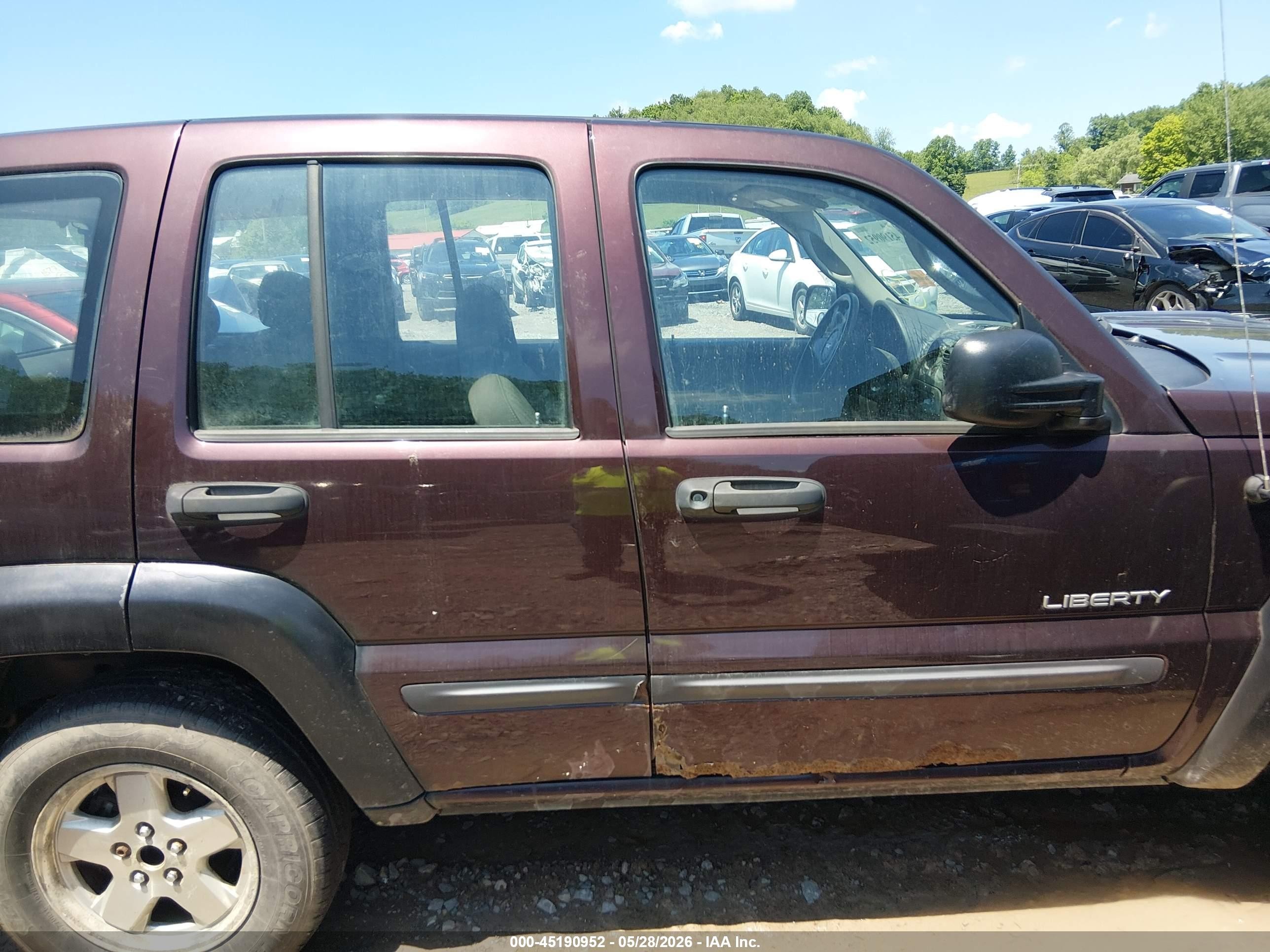 2004 Jeep Liberty Sport Purple vin: 1J4GL48K94W319025