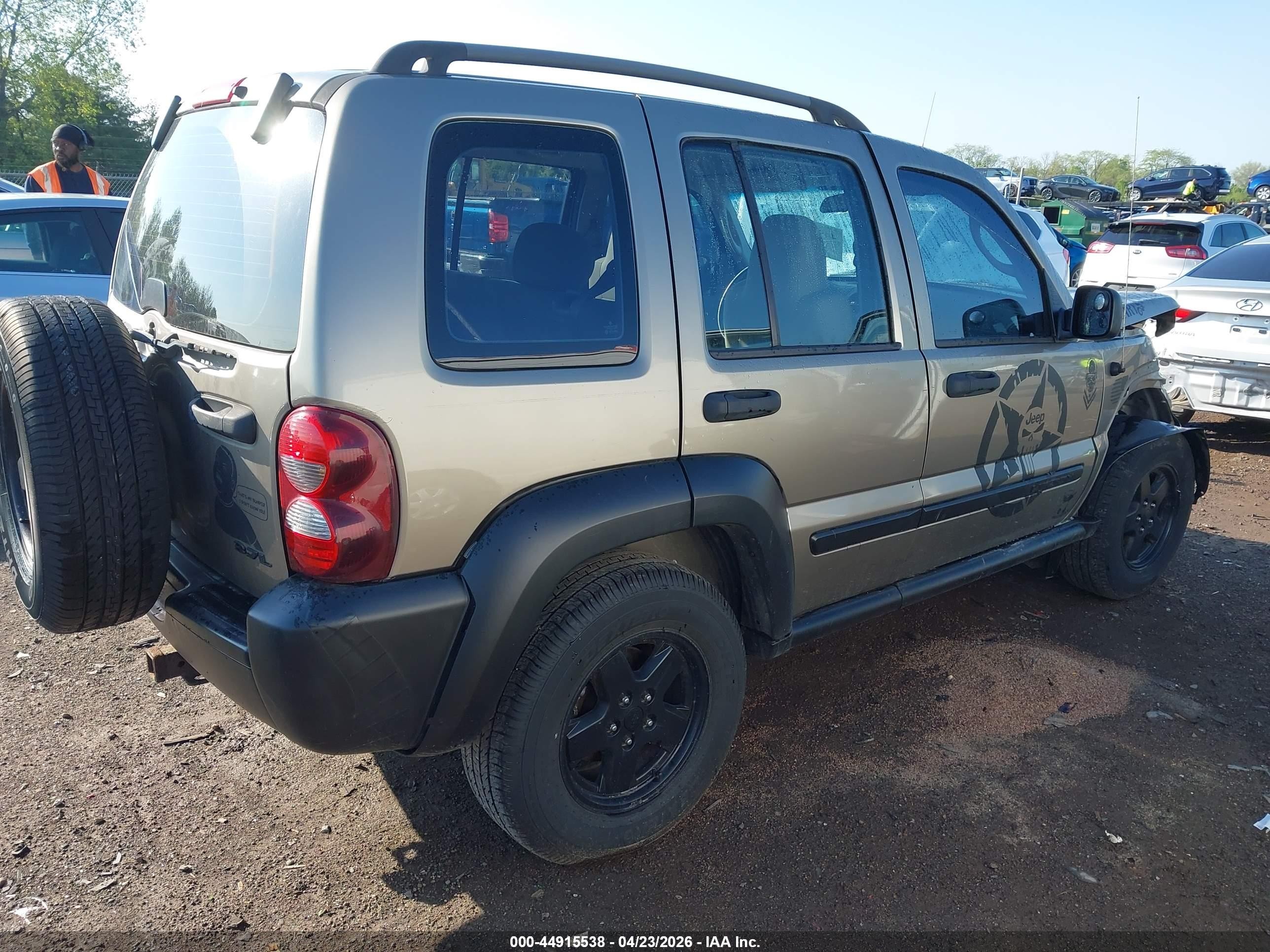 2006 Jeep Liberty Sport Желто-коричневый vin: 1J4GL48K96W124349