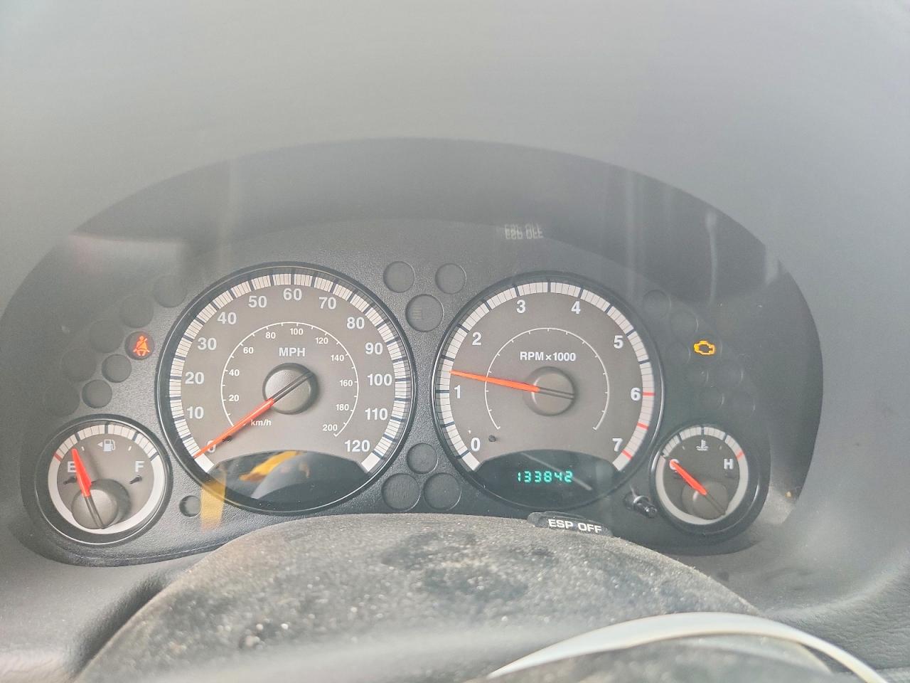 2007 Jeep Liberty Sport Red vin: 1J4GL48K97W685359