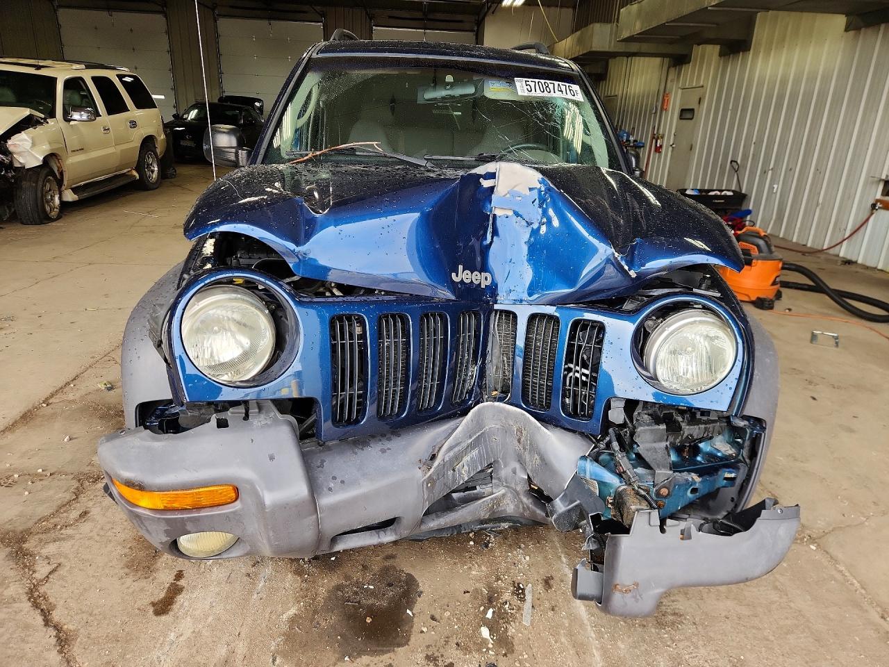 2002 Jeep Liberty Sport Blue vin: 1J4GL48KX2W202454