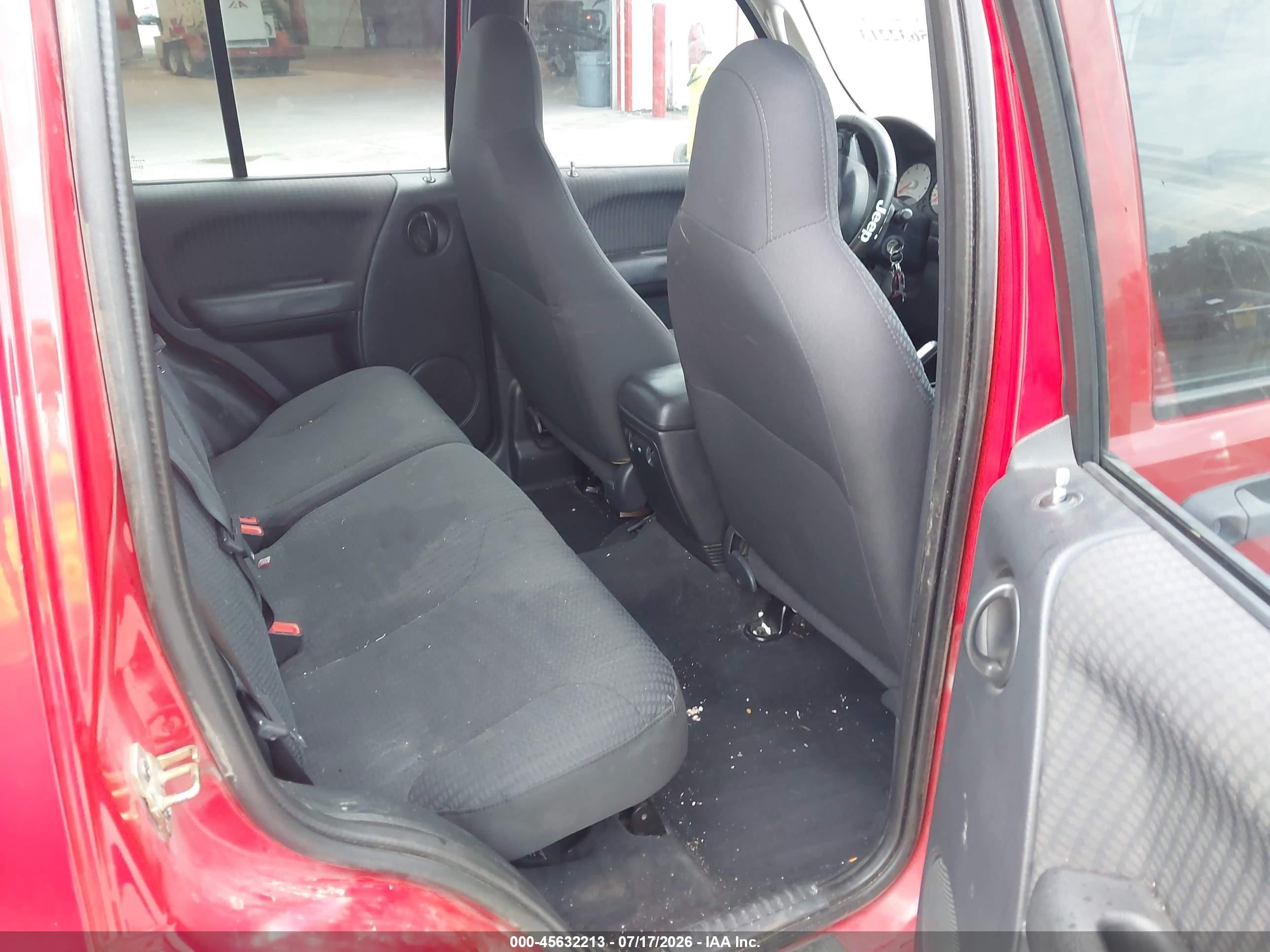 2002 Jeep Liberty Sport Red vin: 1J4GL48KX2W243036