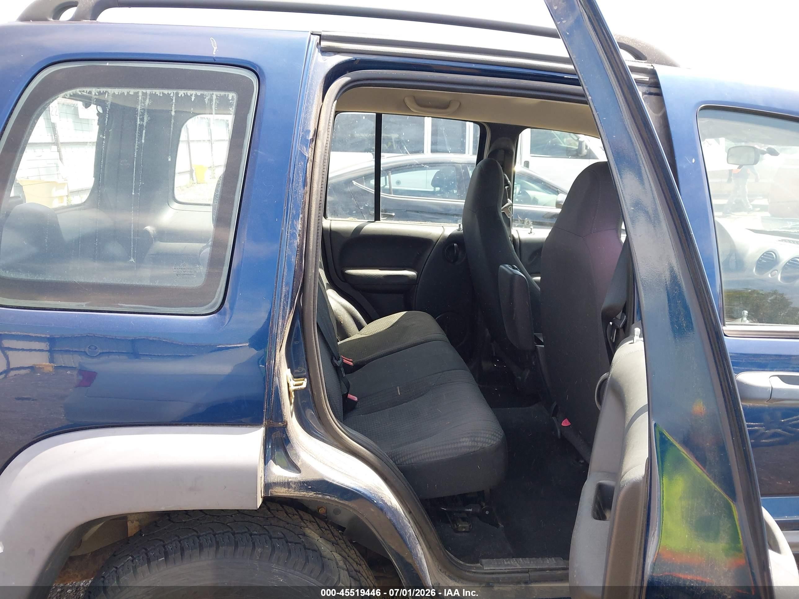 2004 Jeep Liberty Sport Синий vin: 1J4GL48KX4W110022
