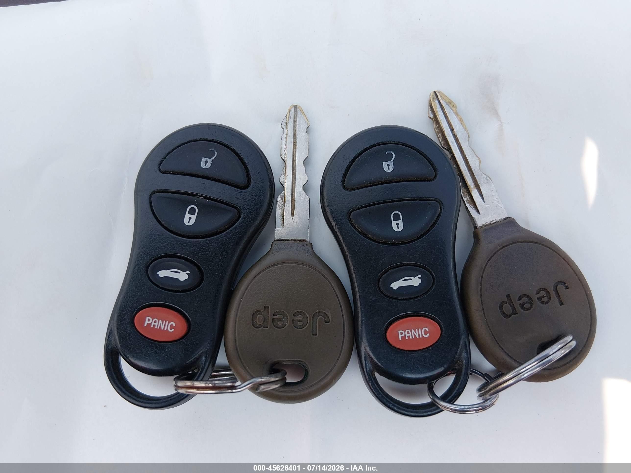 2004 Jeep Liberty Sport Red vin: 1J4GL48KX4W159687