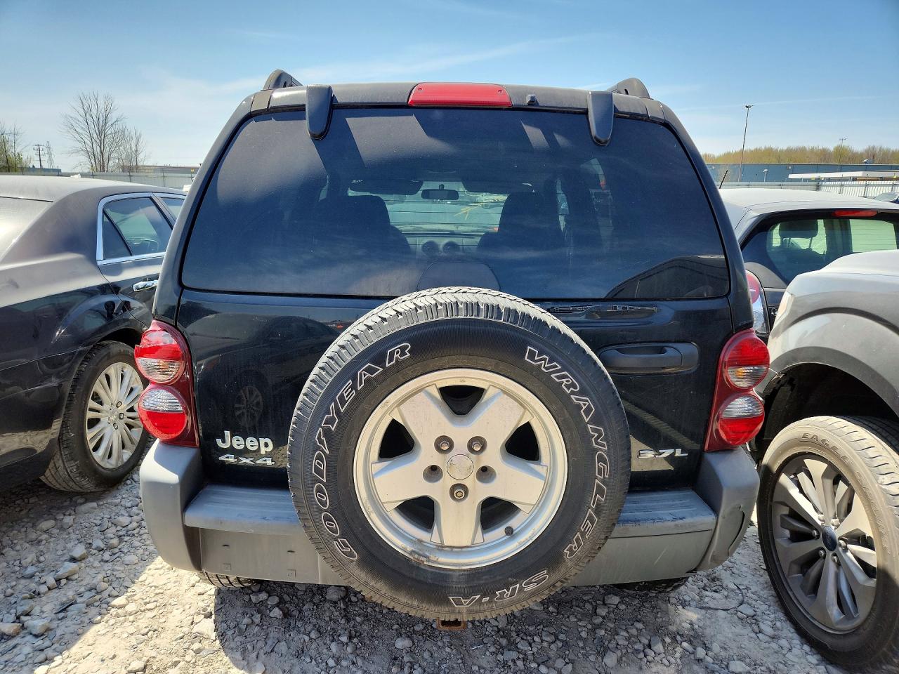2005 Jeep Liberty Sport Black vin: 1J4GL48KX5W584229