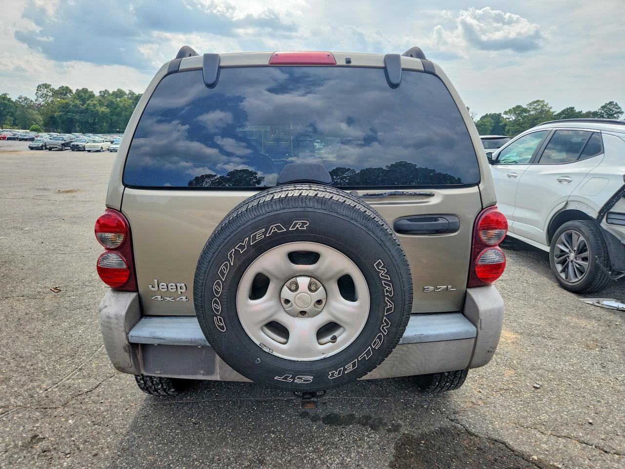 2006 Jeep Liberty Sport Tan vin: 1J4GL48KX6W126403