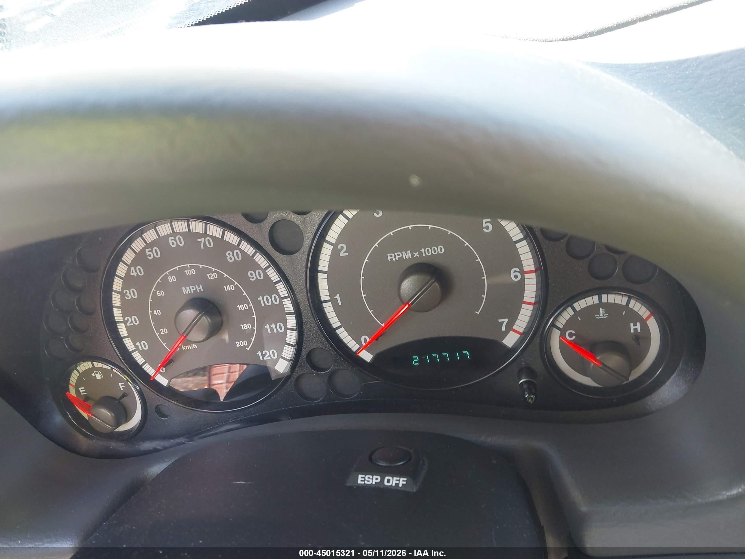 2007 Jeep Liberty Sport Red vin: 1J4GL48KX7W621380