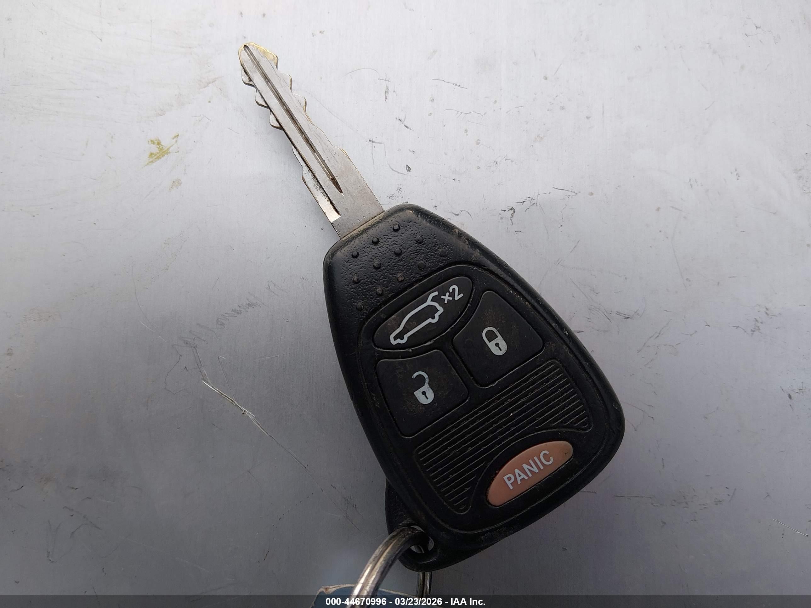 2007 Jeep Liberty Sport Красный vin: 1J4GL48KX7W699657