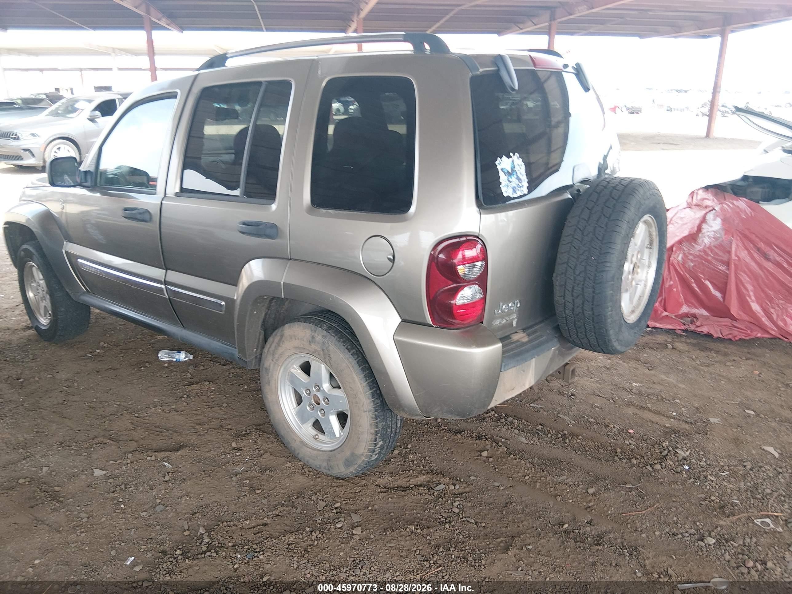 2005 Jeep Liberty Limited Edition Beige vin: 1J4GL58505W606285