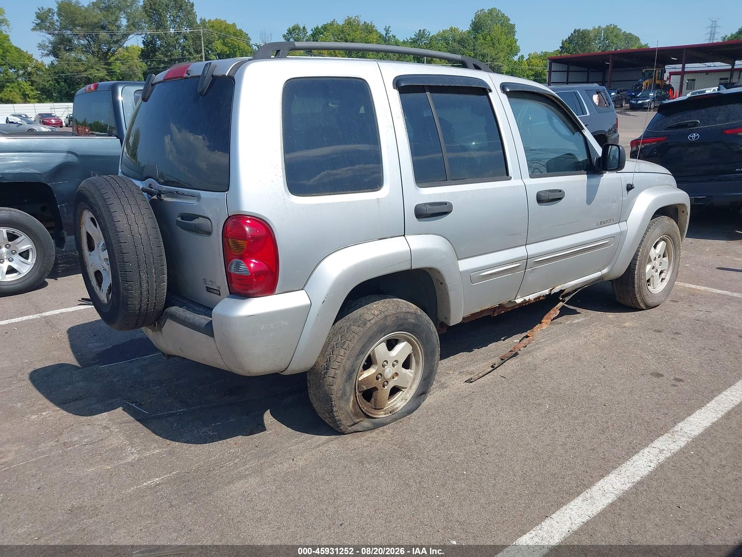 2004 Jeep Liberty Limited Edition Silver vin: 1J4GL58K04W114733