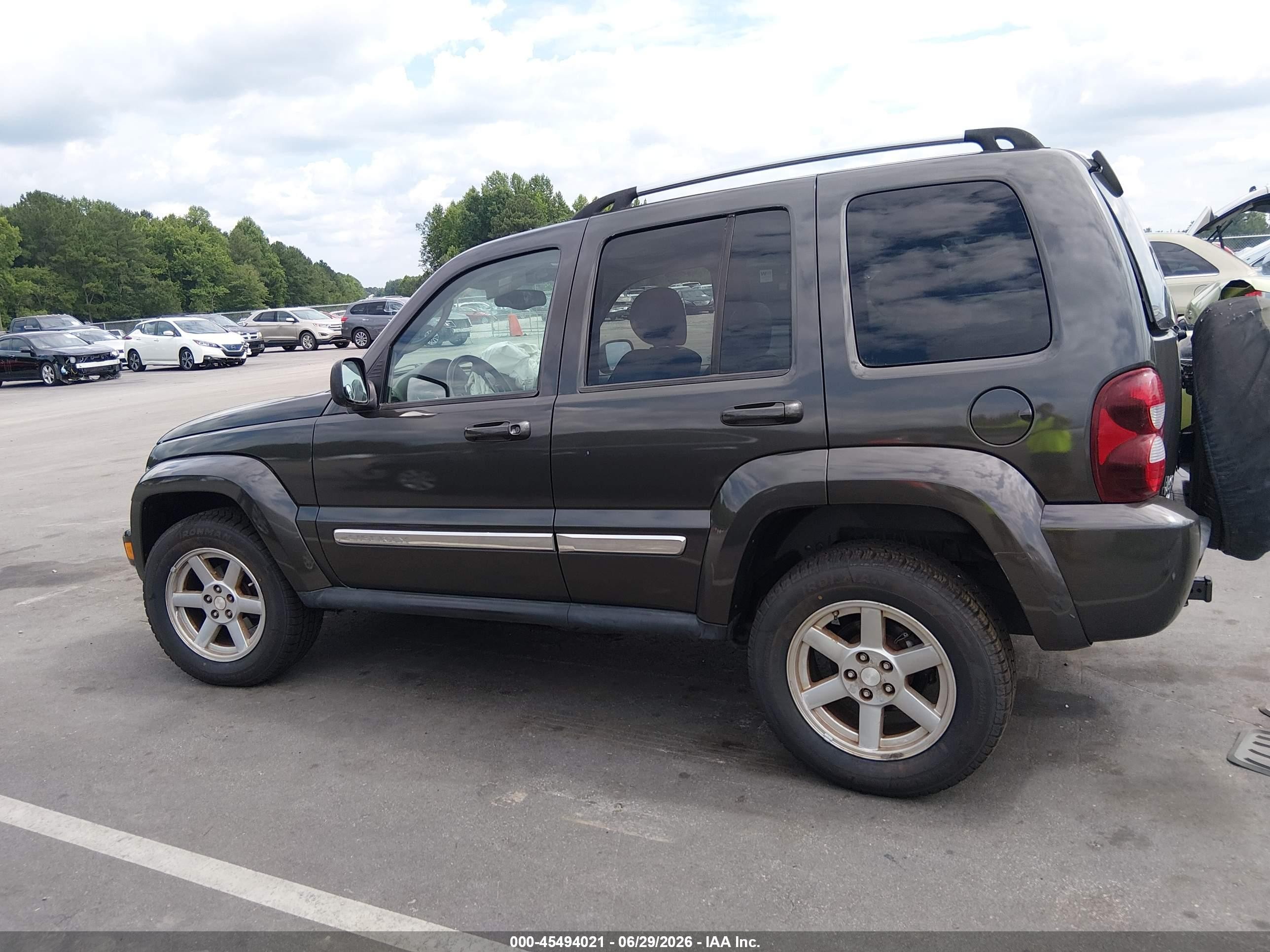 2005 Jeep Liberty Limited Edition Gray vin: 1J4GL58K05W516768