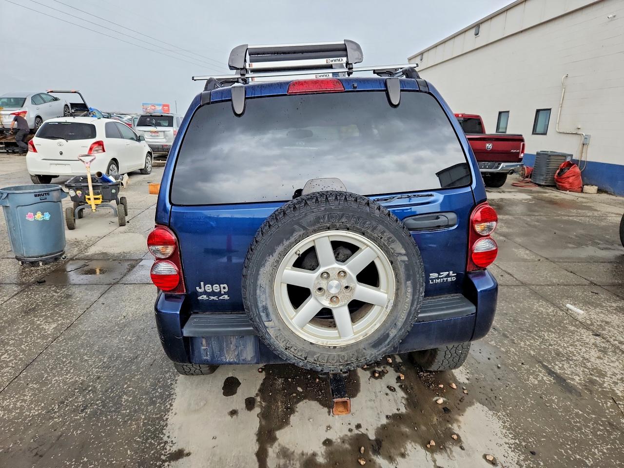 2005 Jeep Liberty Limited Blue vin: 1J4GL58K15W650852