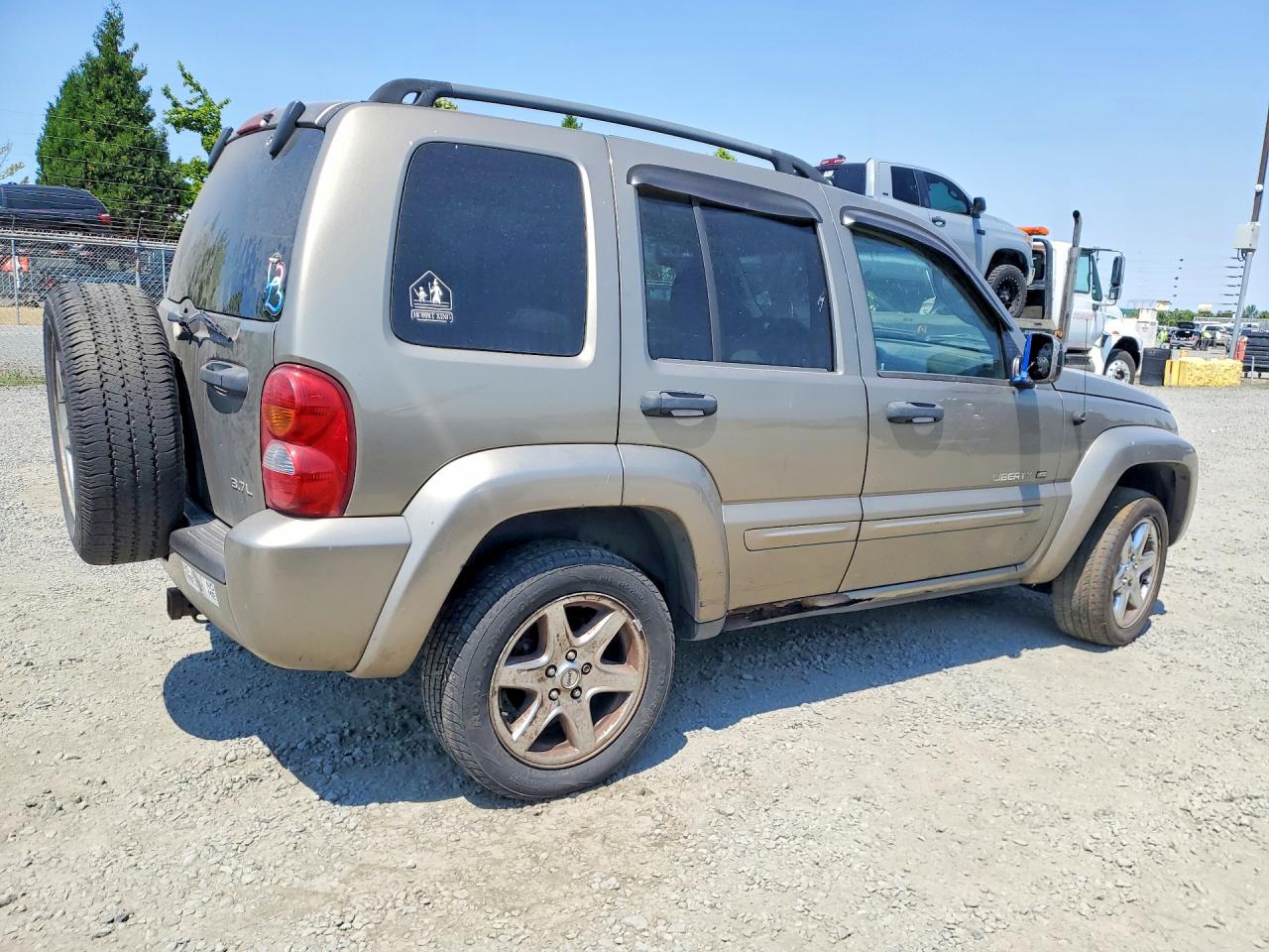 2003 Jeep Liberty Limited Tan vin: 1J4GL58K43W577487