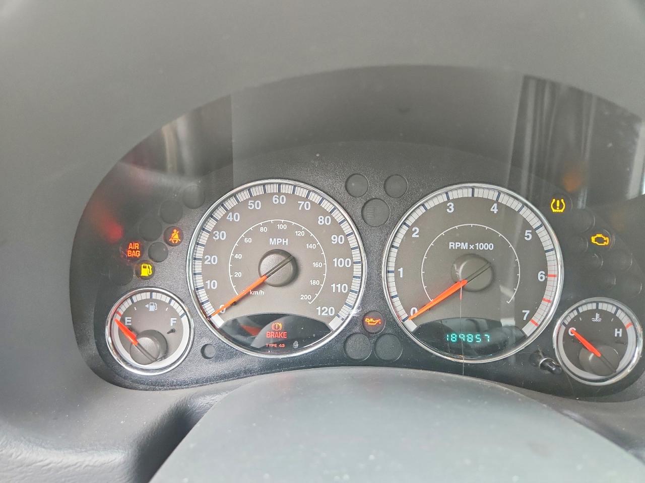 2005 Jeep Liberty Limited Orange vin: 1J4GL58K55W586721