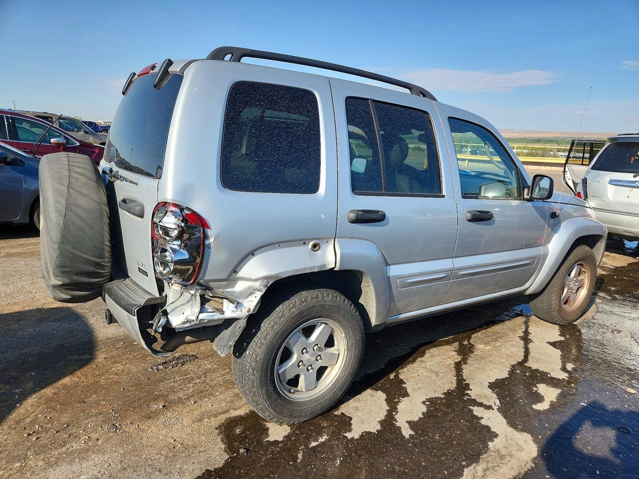 2004 Jeep Liberty Limited Silver vin: 1J4GL58K64W158168