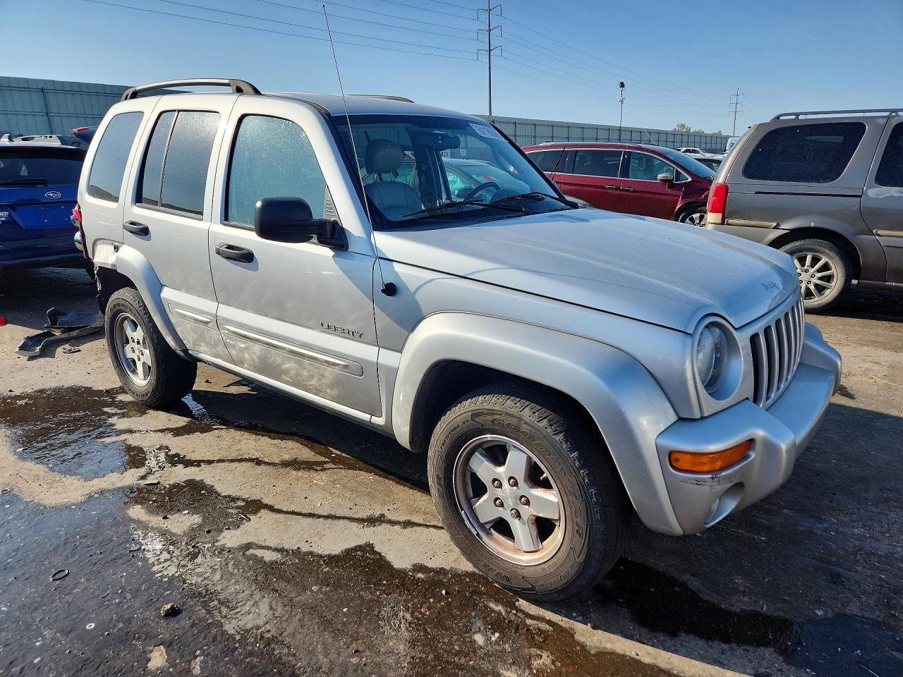 2004 Jeep Liberty Limited Silver vin: 1J4GL58K64W158168