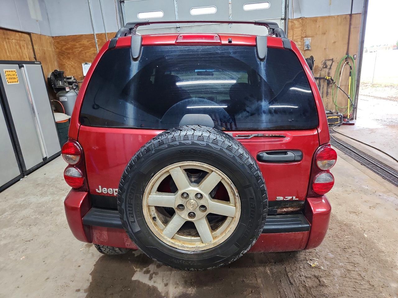 2006 Jeep Liberty Limited Burgundy vin: 1J4GL58K66W138795