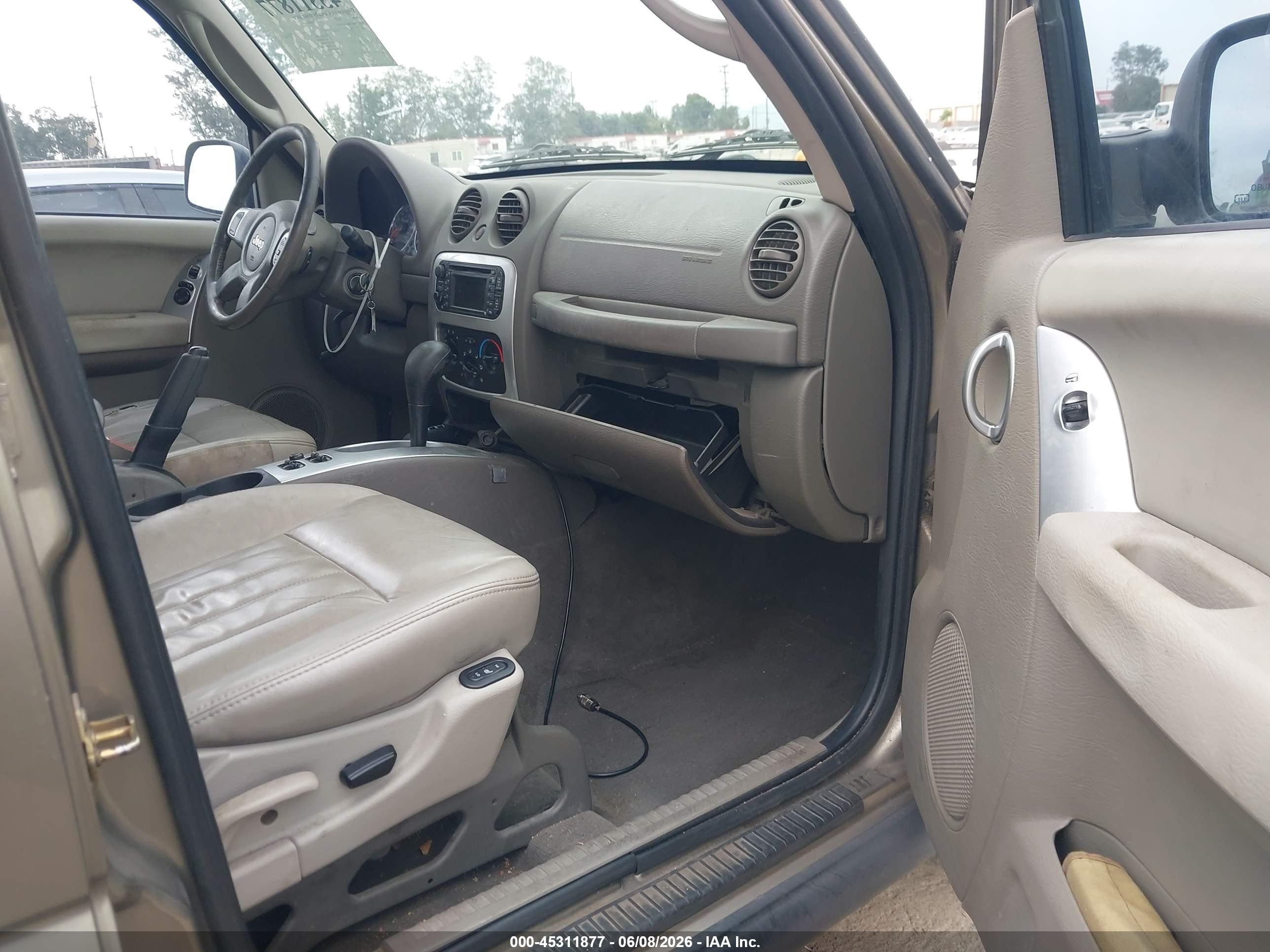 2006 Jeep Liberty Limited Edition Gold vin: 1J4GL58K76W145657
